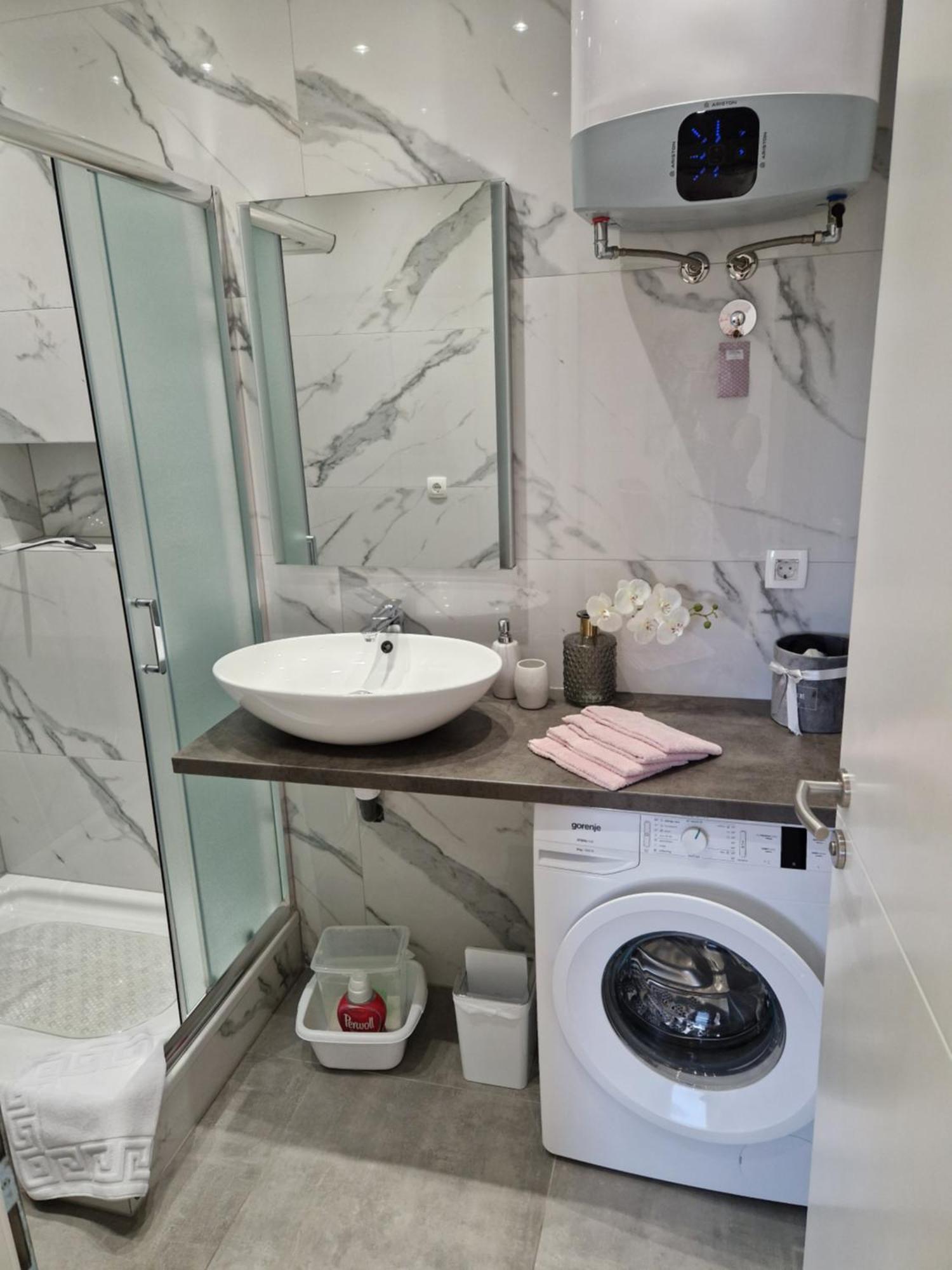 Apartmani Lavanda Centar Макарска Экстерьер фото